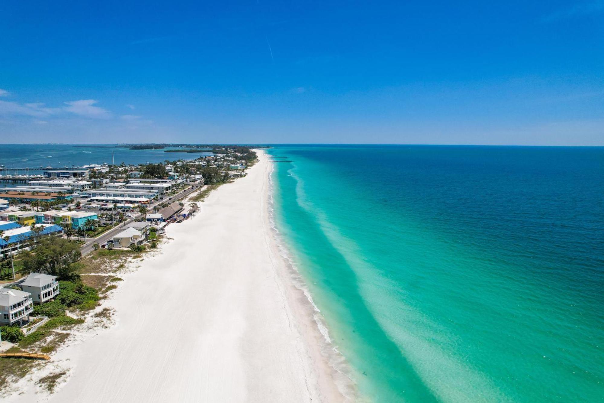Beach Front Condo Sea View Play At Gulf Place ホームズビーチ エクステリア 写真